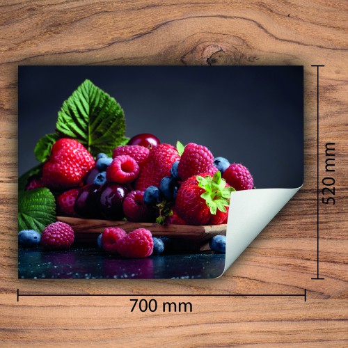 Mata ochronna na kuchenkę indukcyjną 70x52 cm - Mata antypoślizgowa na blat - Płyta ochronna zwijana - Dekoracja do kuchni - Więcej miejsca - Truskawki Owoce
