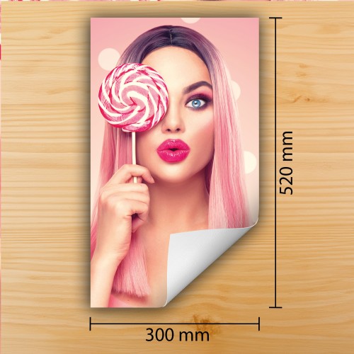 Mata ochronna na kuchenkę indukcyjną 30x52 cm - Mata antypoślizgowa na blat - Płyta ochronna zwijana - Dekoracja do kuchni - Więcej miejsca - Kobieta różowa