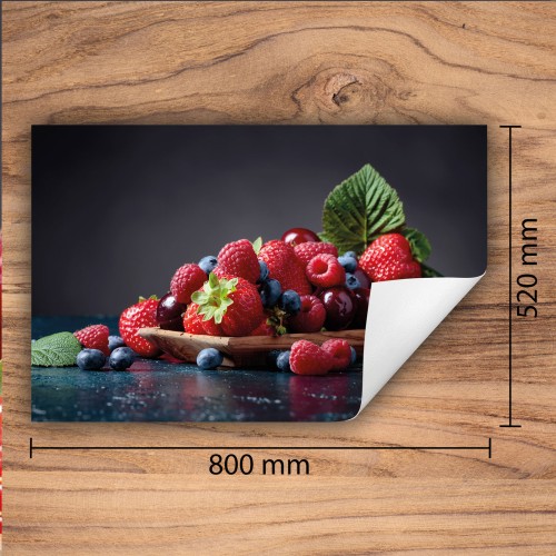 Mata ochronna na kuchenkę indukcyjną 80x52 cm - Mata antypoślizgowa na blat - Płyta ochronna zwijana - Dekoracja do kuchni - Więcej miejsca - Truskawki Owoce